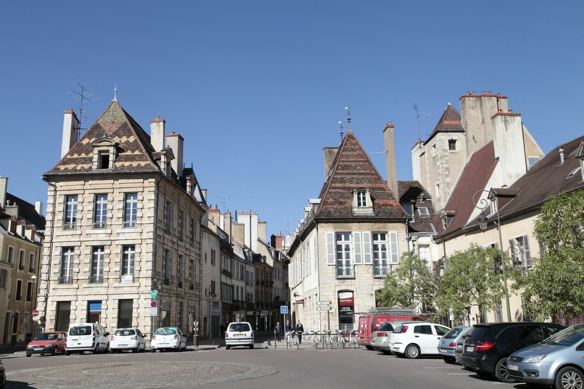 Odalys City Dijon Les Cordeliers Aparthotel Exterior photo